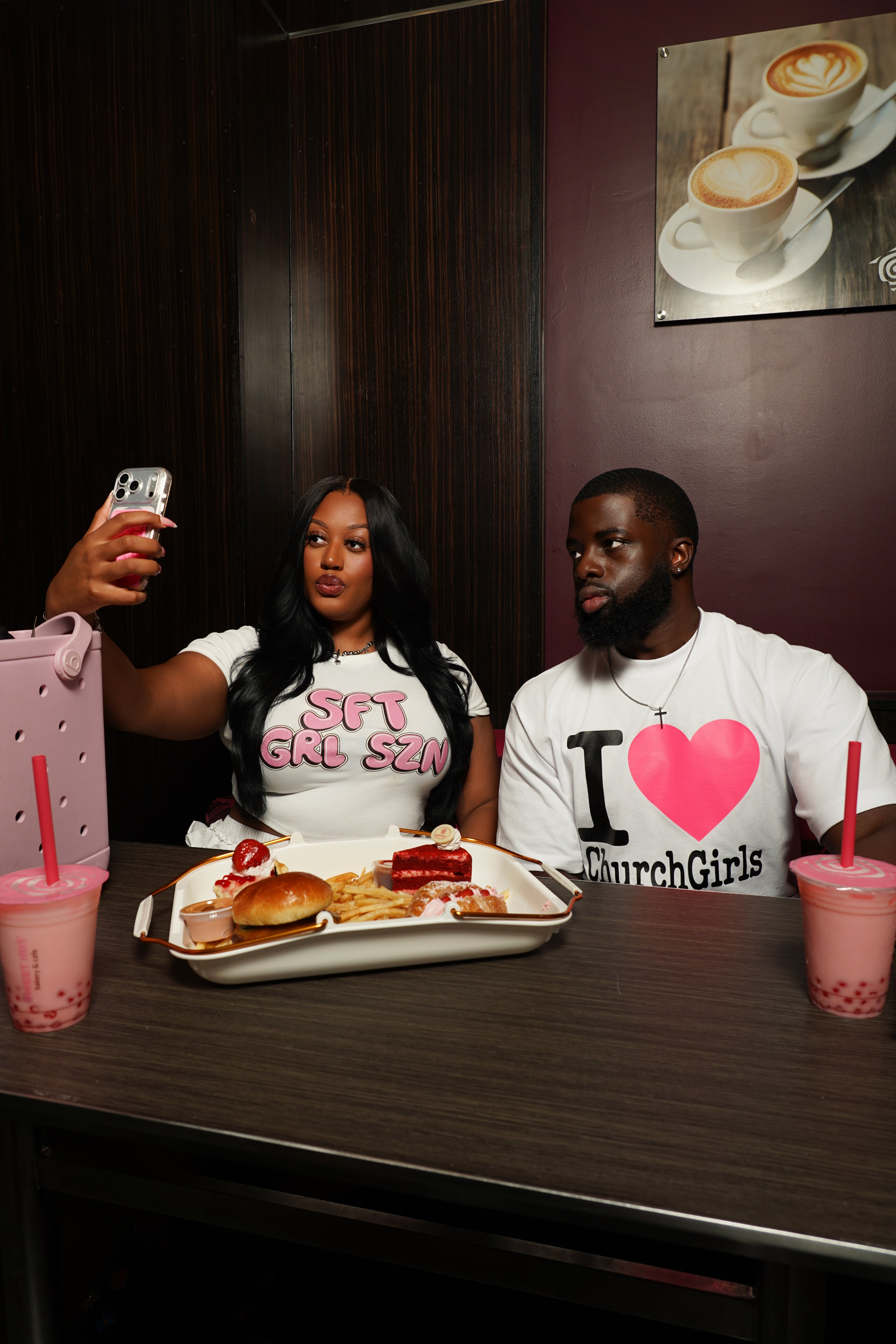 STRAWBERRY CREAM SFT GRL CROP TEE